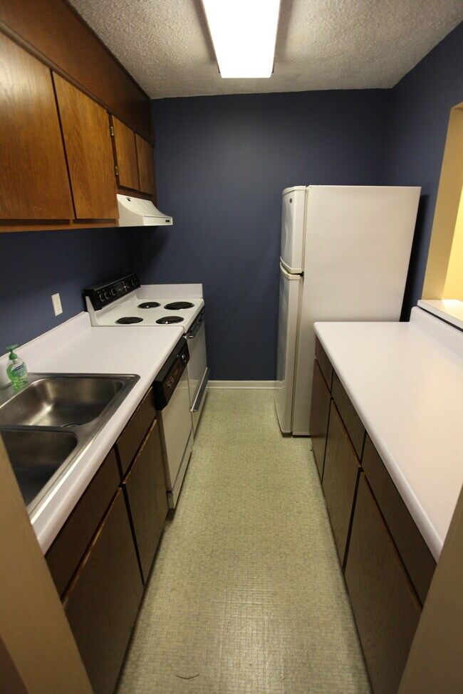 Foto del edificio - Lakewood Commons Apartment Available June 2026!