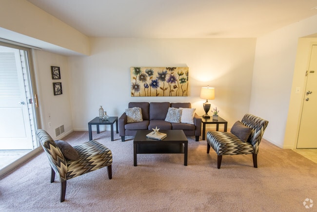 Spruce Knob Apartment Homes - Spruce Knob