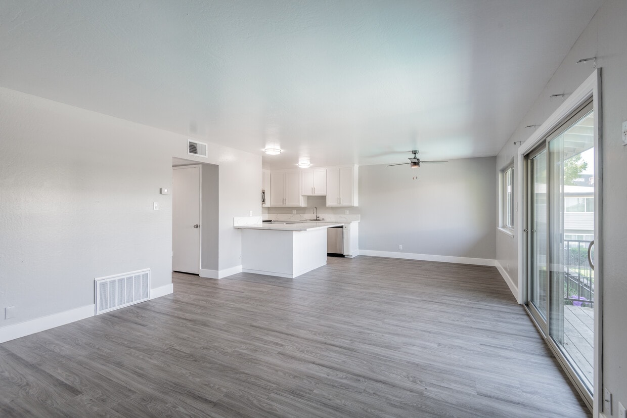 Moxy Apartments