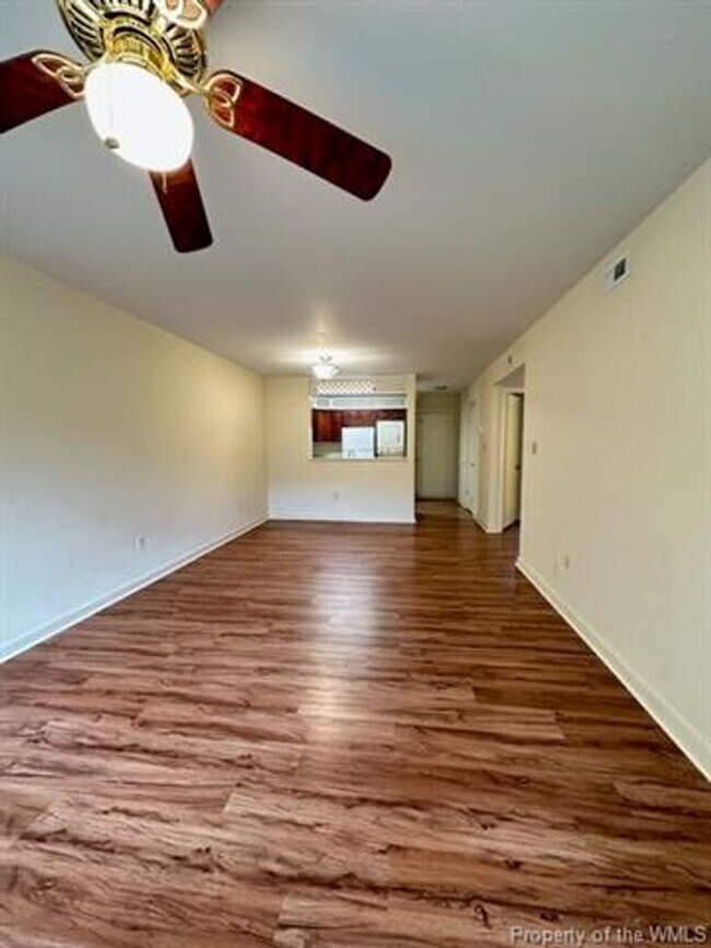 Foto del edificio - 2 Bed 1 Bath Condo