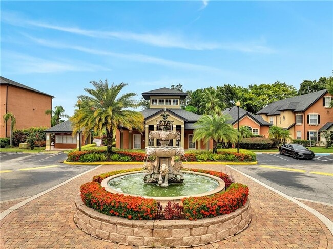 Building Photo - 6005 Westgate Dr