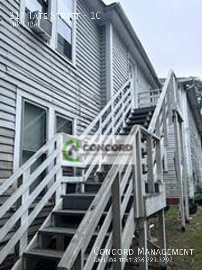 Foto del edificio - 317 Tate St