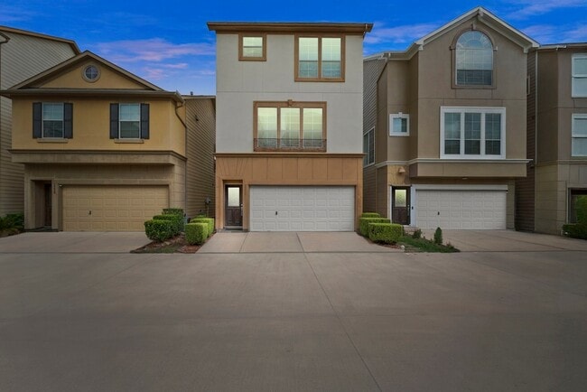 Photo - 3334 Clearview Villa Way House