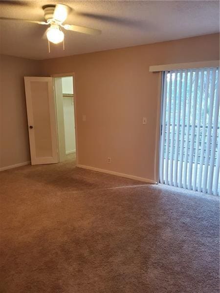 Building Photo - 3050 Riverside Dr