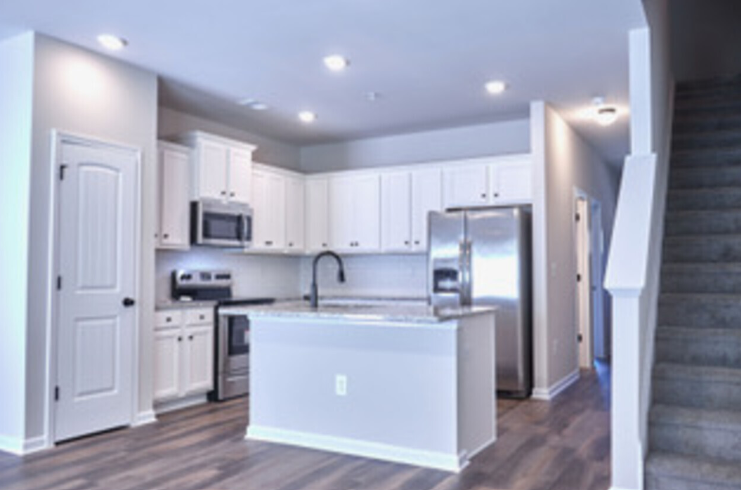 Kitchen - Gray Cabinets - 3112 Bayrose Cir