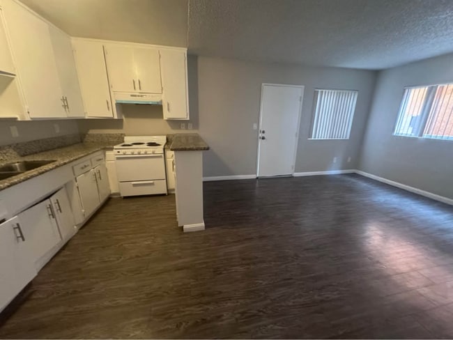 Foto del edificio - 1028 Orange Ave