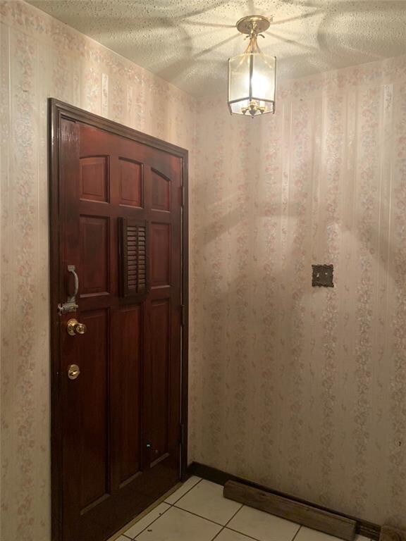 Building Photo - 6102 Bihia Forest Dr