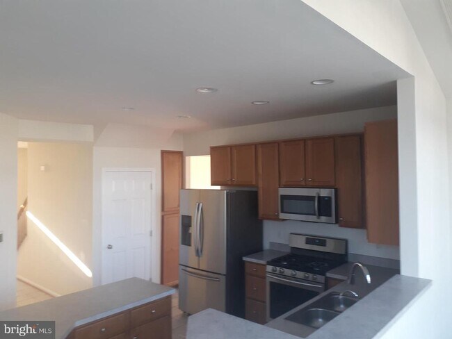 Foto del edificio - 3320 Anne De Bourgh Dr