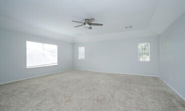 Building Photo - 10314 Cliff Haven Ct