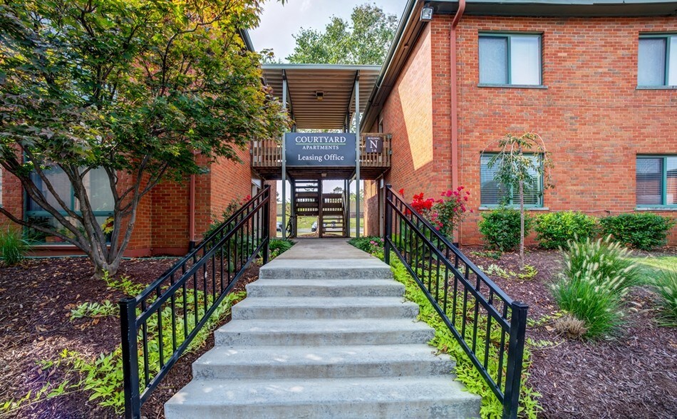 Courtyard Apartments Rentals Columbia, MO