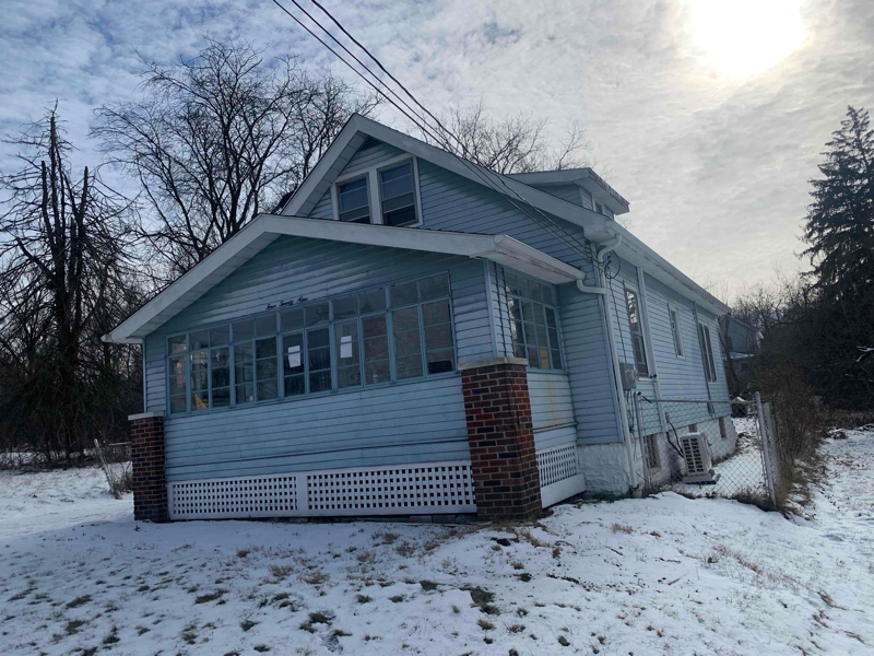 Primary Photo - 429 W Glenaven Ave
