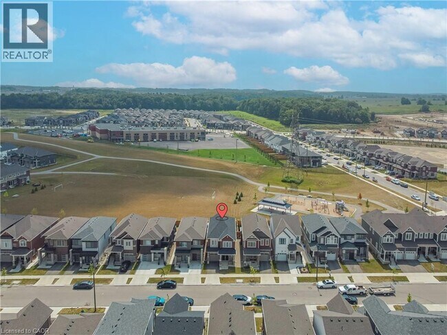 Photo du bâtiment - 30 Saxony St