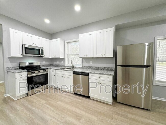 Foto del edificio - 6601 E 66th St