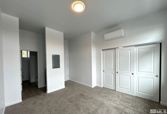 Building Photo - 2788 Plumas St