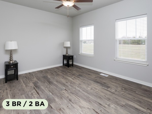 Master Bedroom - 1424 SE Sapphire Ln