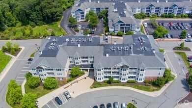 Building Photo - 11 Roosevelt Cir