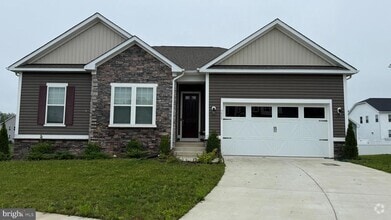 Building Photo - 7515 Oakham Dr