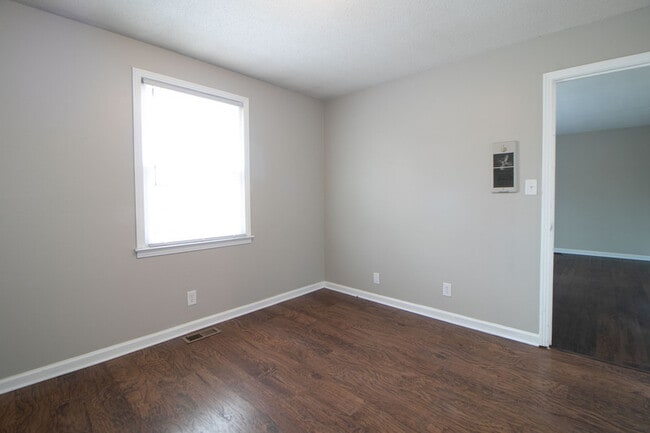 Building Photo - 1436-A McCan Drive