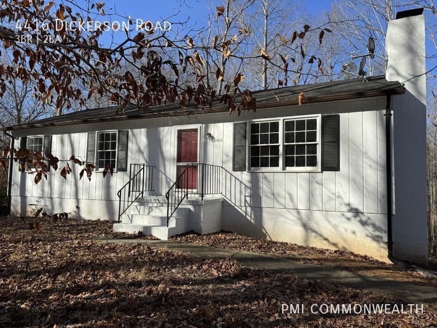 Primary Photo - 4416 Dickerson Rd