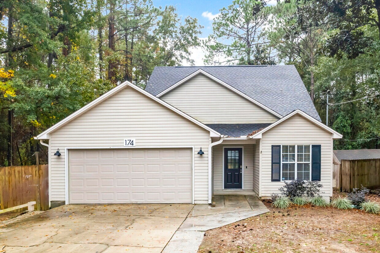 Foto principal - 174 Magnolia Creek Rd