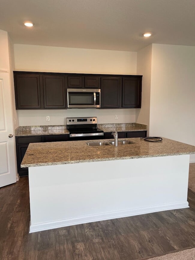Building Photo - 34974 Daisy Meadow Loop