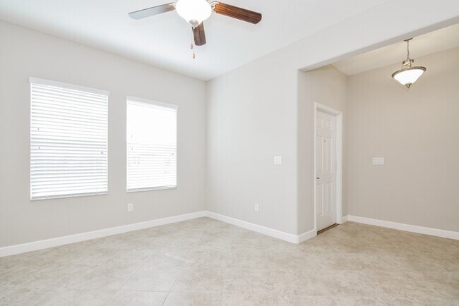 Foto del edificio - 3/2/2 Terra Belle Beauty! Available Now!