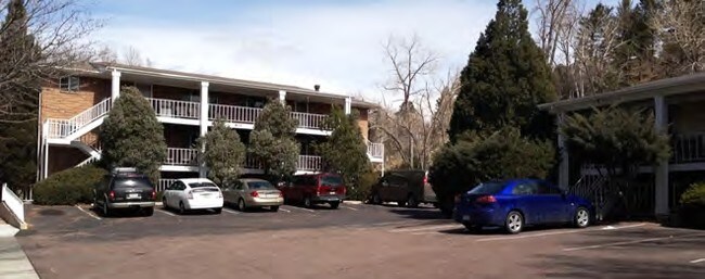 Building Photo - Fontmore Apartments