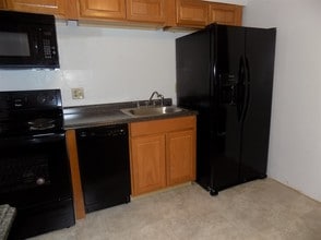 Building Photo - 700 N Calhoun St