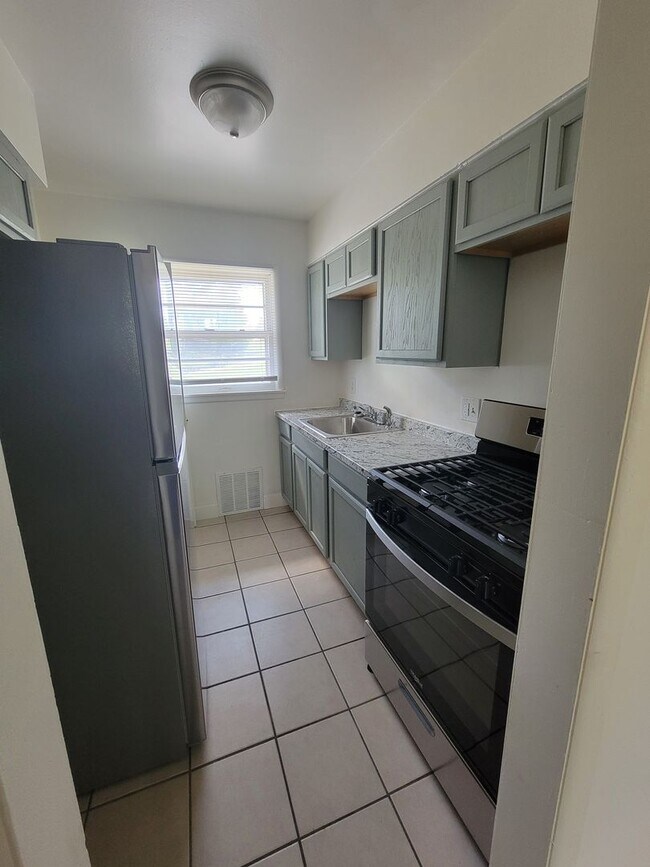 Foto del edificio - 2BR/1BA Updated Home – Vouchers Welcome!