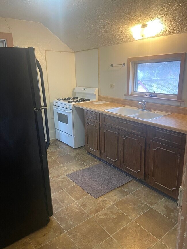 Foto del edificio - 603 Guthrie St