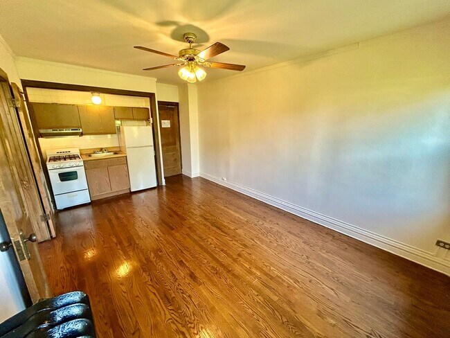 Foto del interior - 2256 N. Cleveland