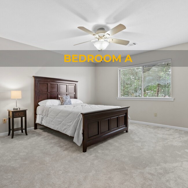 Foto del edificio - 16607 Brenton Oaks Dr