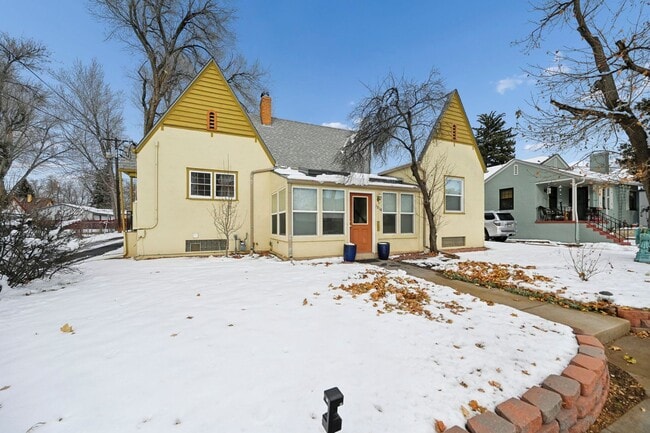 Foto del edificio - 1318 E Willamette Ave