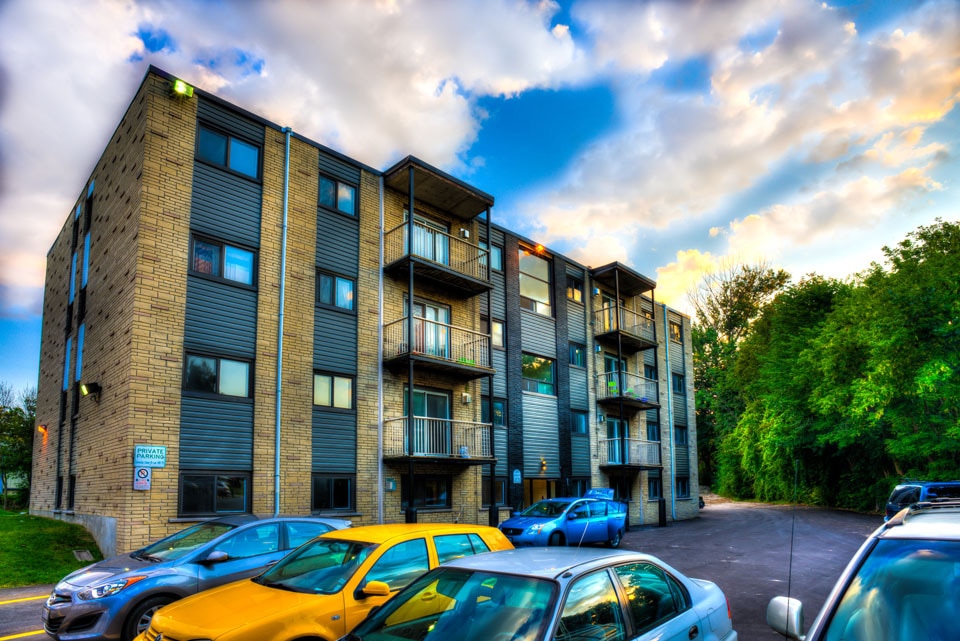 Primary Photo - 2-Bedroom Rental With Multiple Parkings