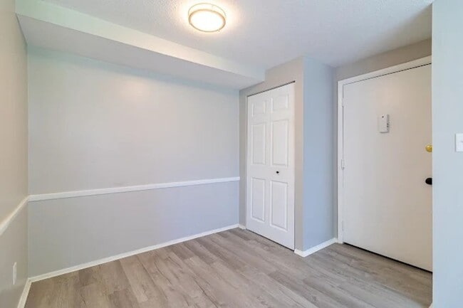 Interior Photo - Freelander Apartments