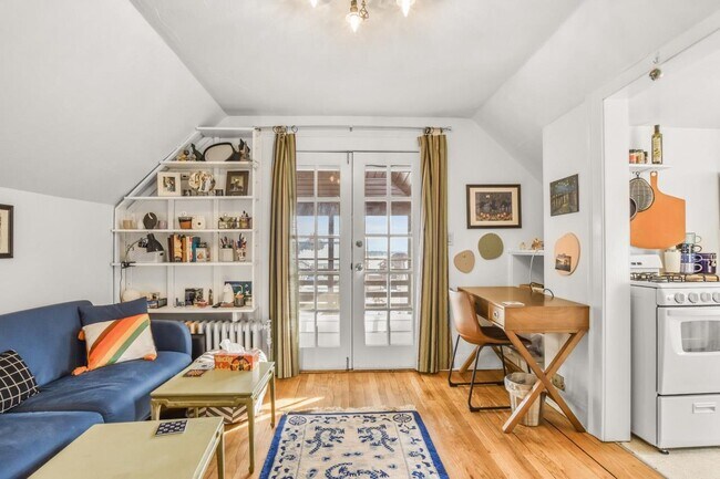 Foto del edificio - 1319 Rutledge St