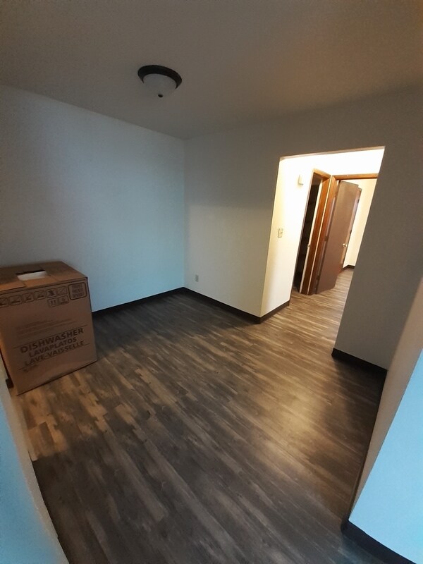 Building Photo - 1749 Edison St