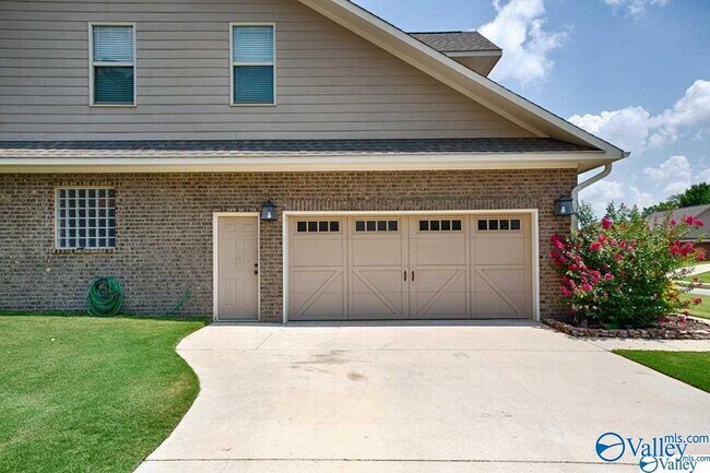 Building Photo - 109 Heritage Brook Dr