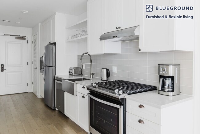 Foto del edificio - 3 Tingey Sq SE