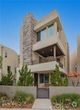 Building Photo - 111 Bosque