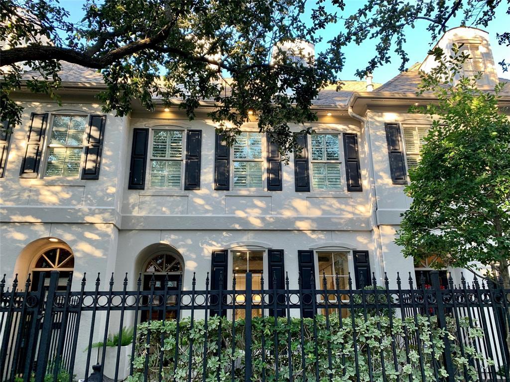 Primary Photo - 5114 Chevy Chase Dr