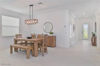 Building Photo - 15550 Pascolo Ln