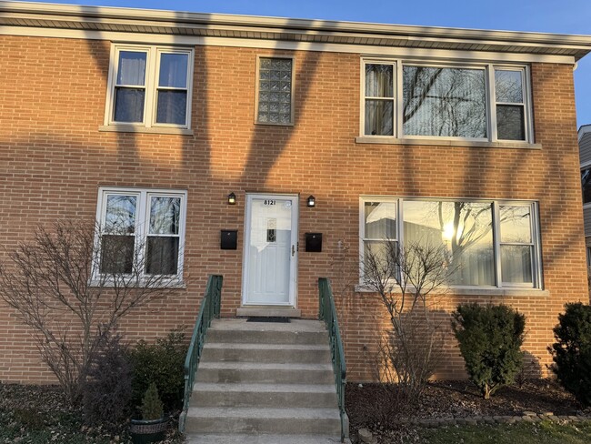 Building Photo - 8121 Ottawa Ave
