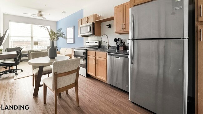 Foto del edificio - 302 13th St S