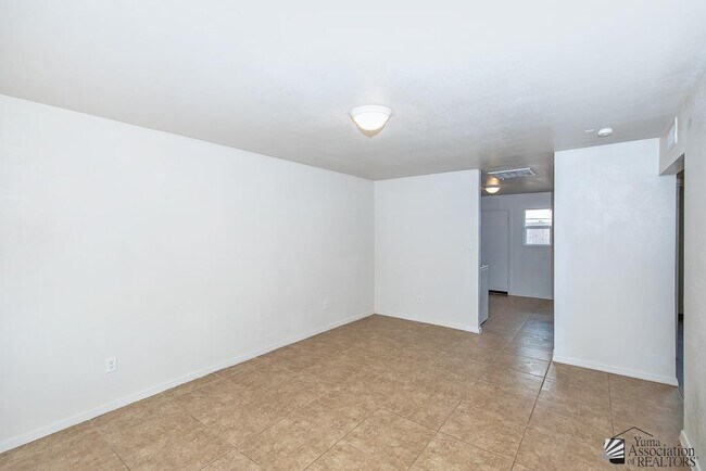 Foto del edificio - 605 S El Prado Rd