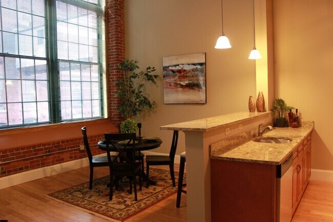 Foto del edificio - 300 Canal St