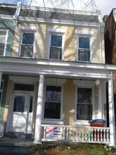 Building Photo - 14 S Addison St