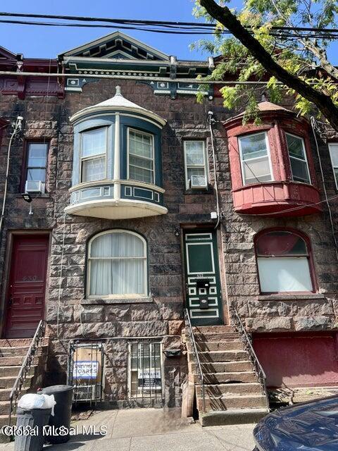 Building Photo - 432 Clinton Ave