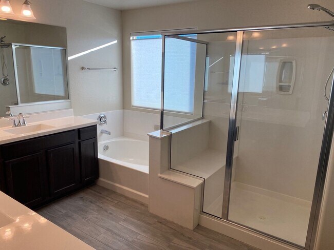 Foto del edificio - Rhodes Ranch New houses