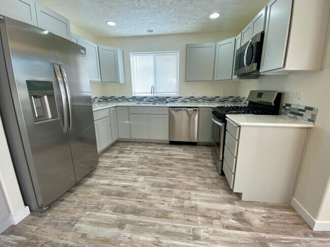 Foto del edificio - Beautiful home in highly sought after CDA ...